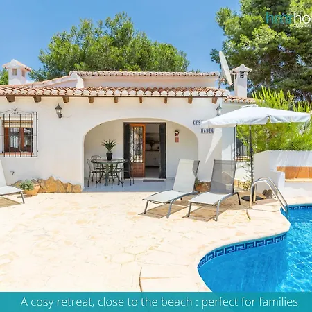 By Hmr Holidays Villa